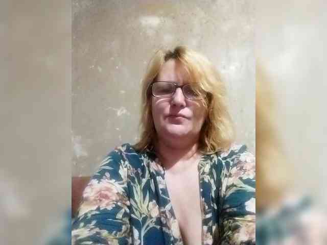 ForestLadyXL webcam