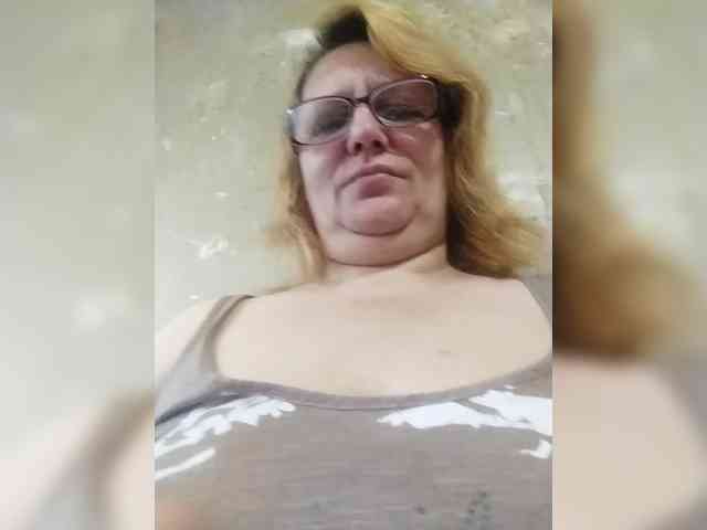 ForestLadyXL webcam