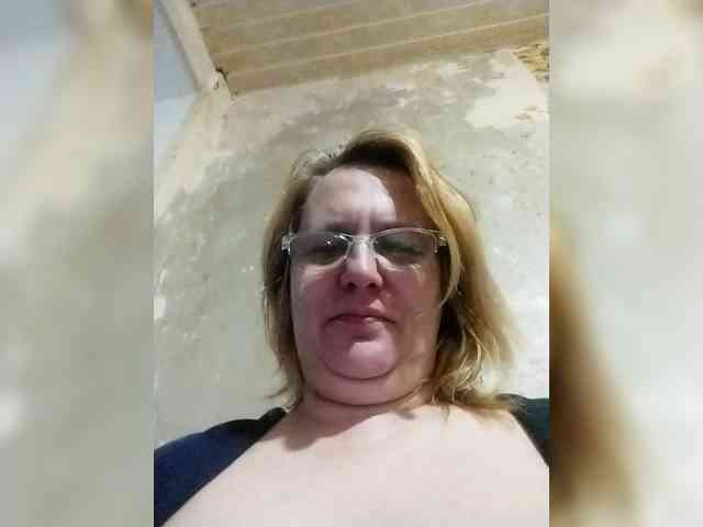 ForestLadyXL webcam