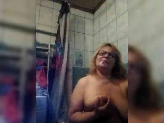 ForestLadyXL webcam