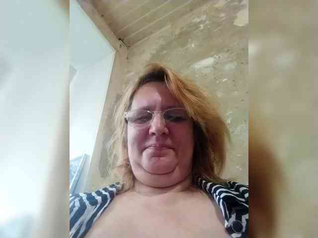 ForestLadyXL webcam