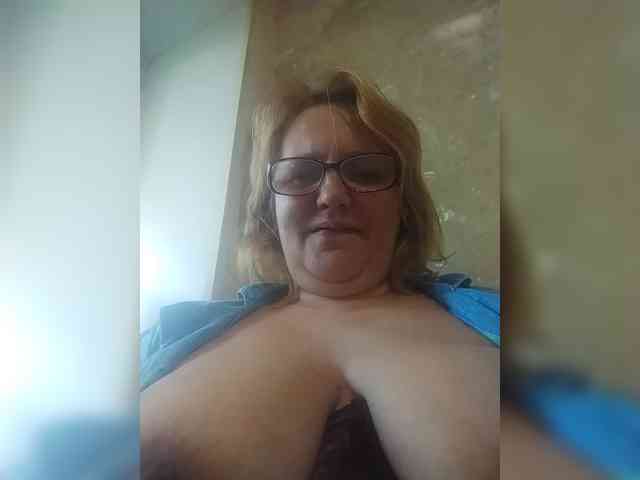 ForestLadyXL webcam