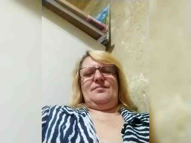ForestLadyXL webcam