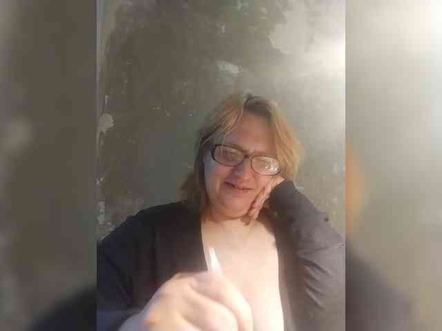 ForestLadyXL webcam
