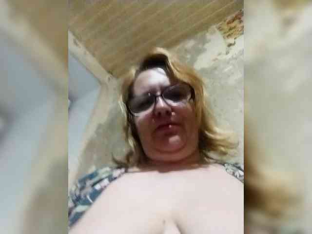 ForestLadyXL webcam