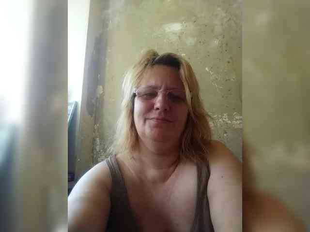 ForestLadyXL webcam