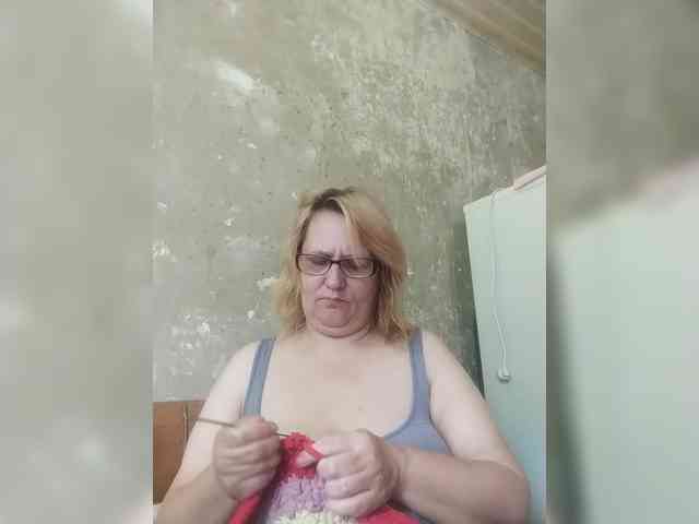 ForestLadyXL webcam