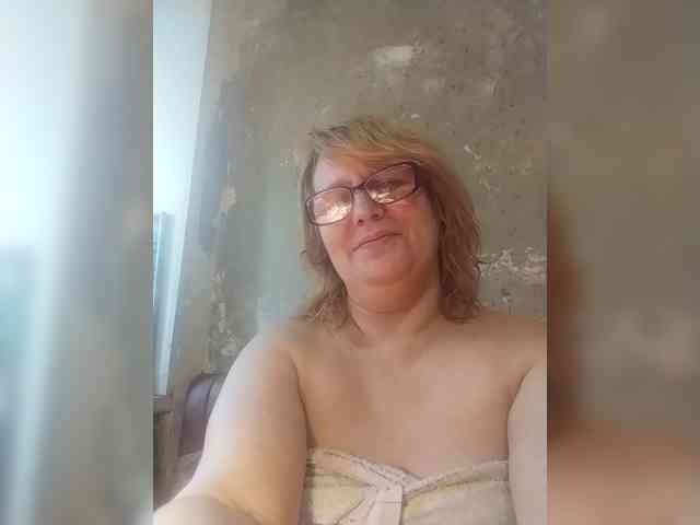 ForestLadyXL webcam