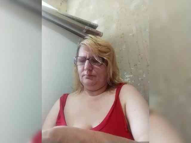 ForestLadyXL webcam