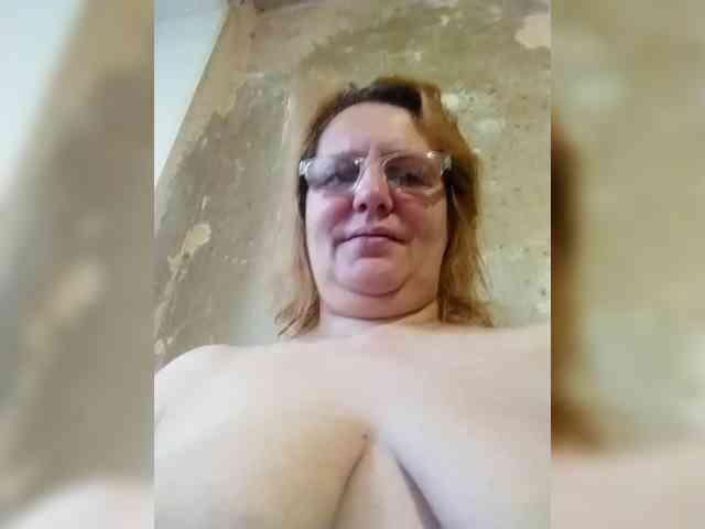 ForestLadyXL webcam