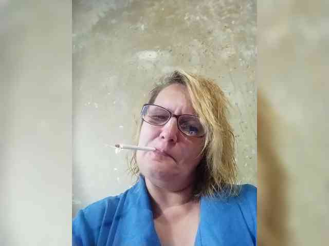 ForestLadyXL webcam