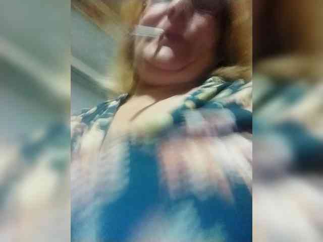 ForestLadyXL webcam