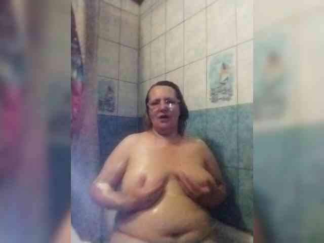 ForestLadyXL webcam