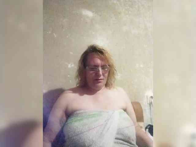 ForestLadyXL webcam