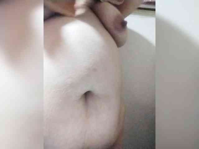 ForestLadyXL webcam