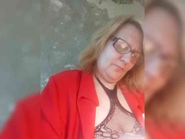 ForestLadyXL webcam