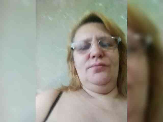 ForestLadyXL webcam