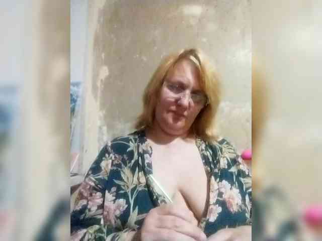 ForestLadyXL webcam