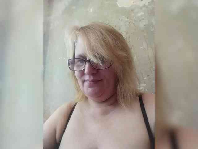 ForestLadyXL webcam