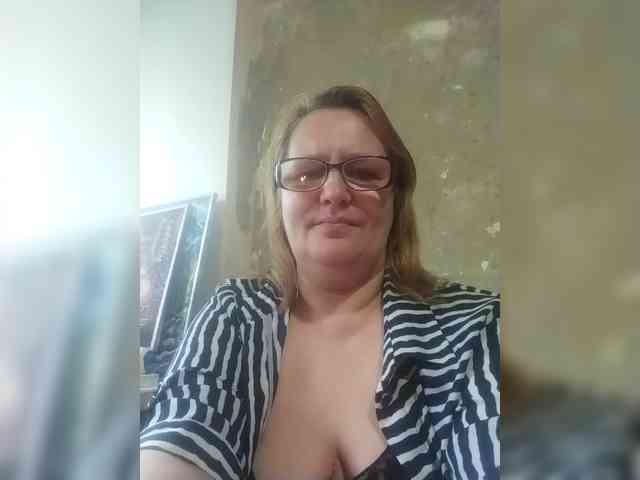 ForestLadyXL webcam