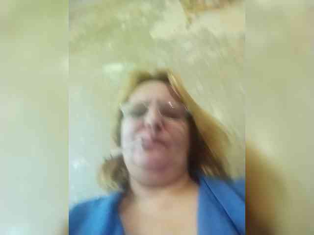 ForestLadyXL webcam