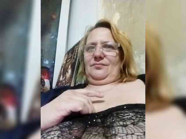ForestLadyXL webcam