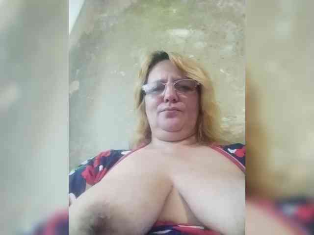 ForestLadyXL webcam