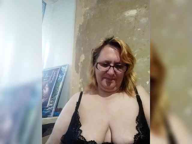 ForestLadyXL webcam