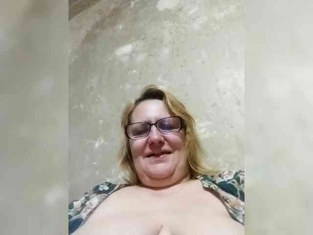 ForestLadyXL webcam
