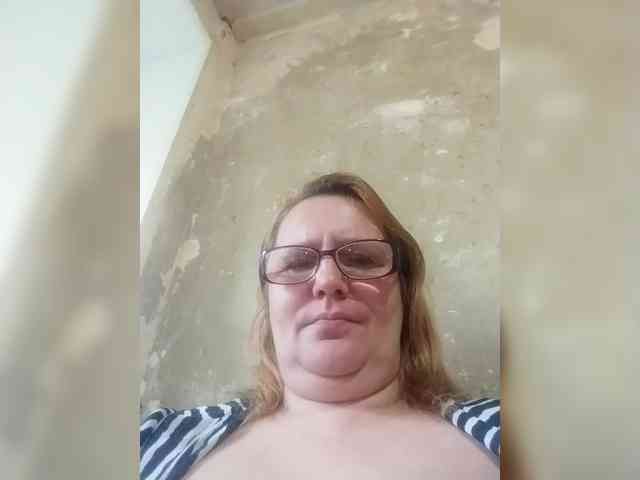 ForestLadyXL webcam