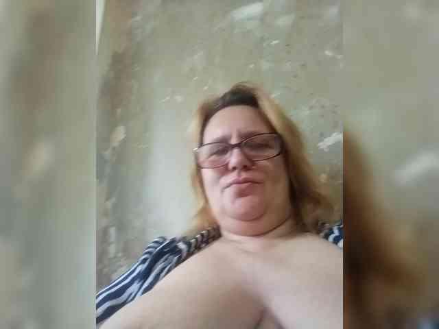 ForestLadyXL webcam