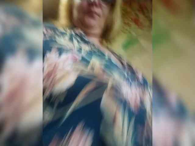 ForestLadyXL webcam