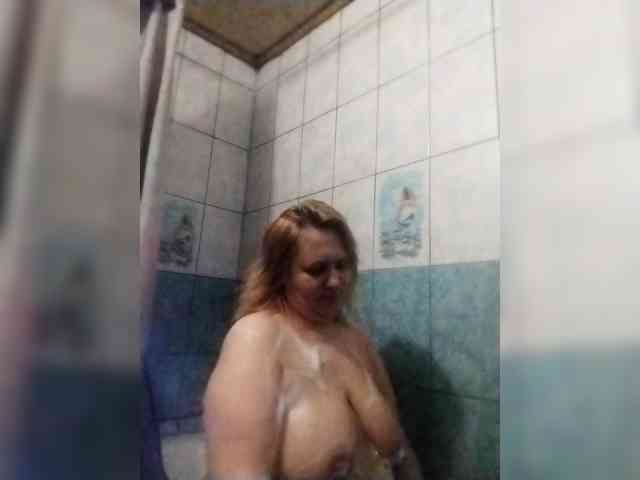 ForestLadyXL webcam