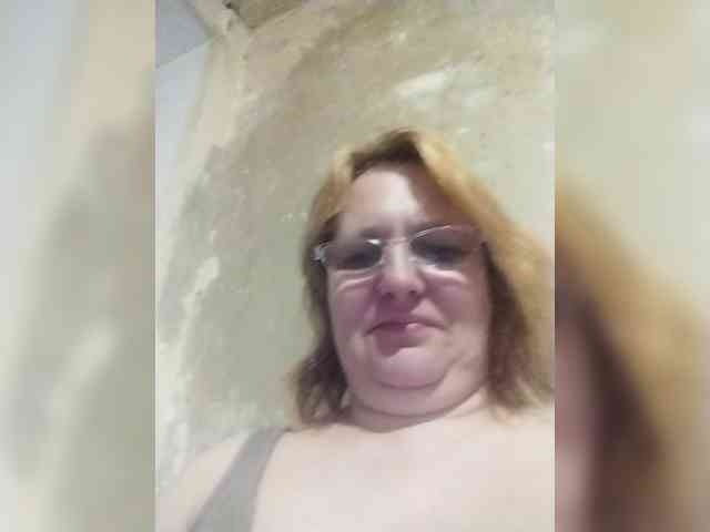 ForestLadyXL webcam