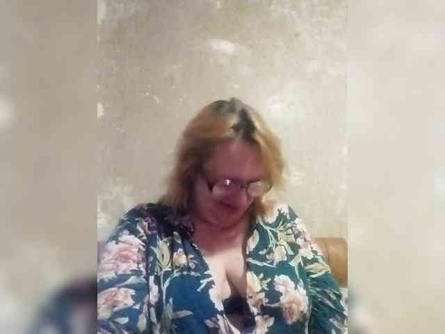 ForestLadyXL webcam