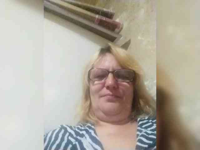 ForestLadyXL webcam