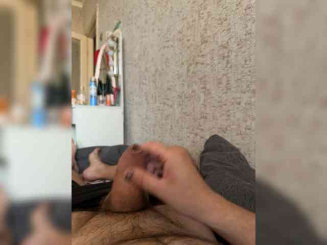 Tolik-17 Live Webcam on BongaCams