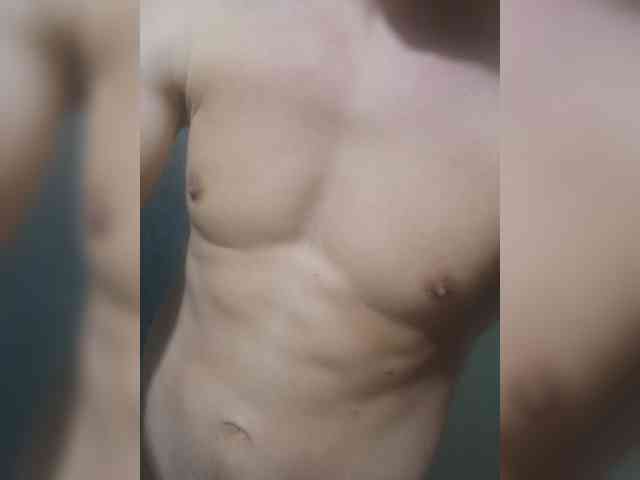 First33440022 Live Webcam on BongaCams