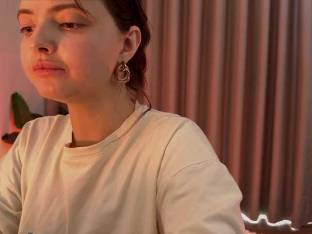 Crystalnova live cam on BongaCams