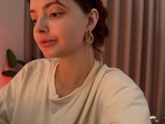 Crystalnova live cam on BongaCams