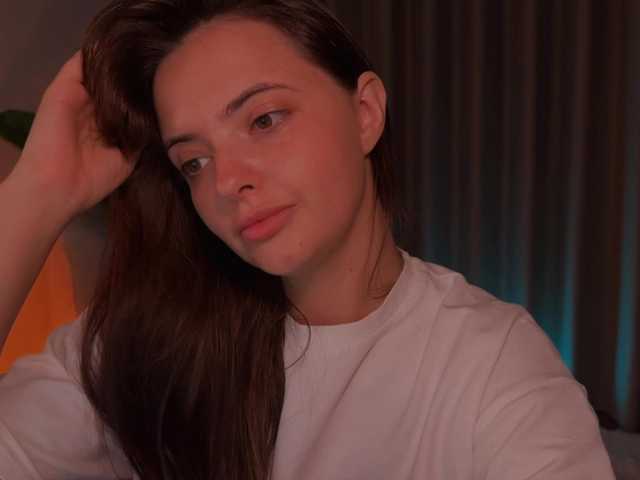 Crystalnova live cam on BongaCams