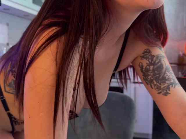 Crystalnova webcam
