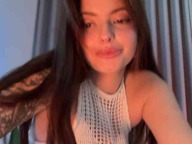 Crystalnova webcam