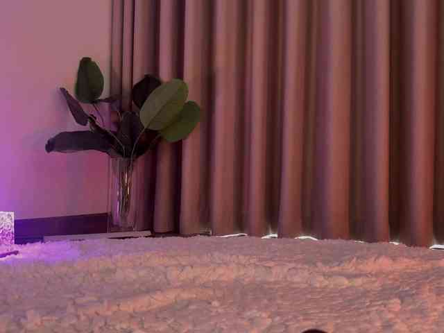 voyeur webcam Crystalnova