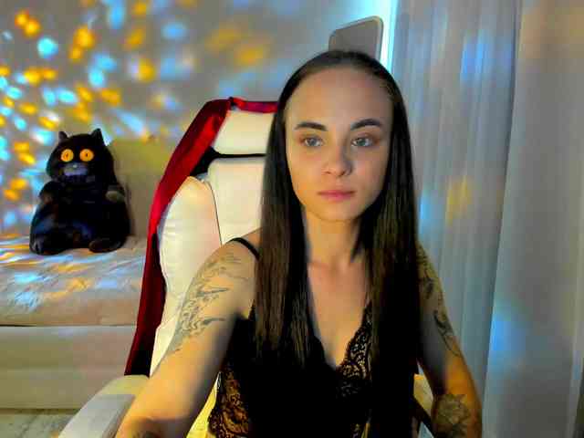 Black-Dollar webcam