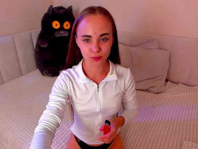 Black-Dollar webcam