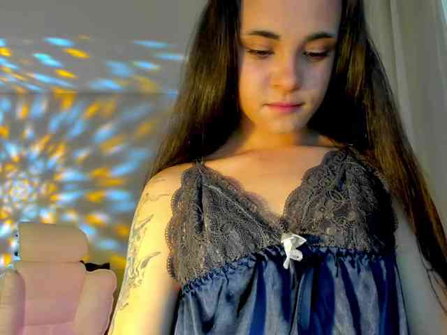 Black-Dollar webcam