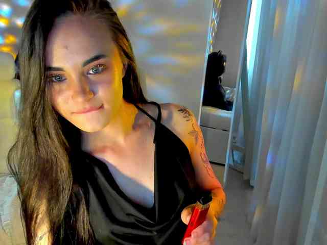 Black-Dollar webcam
