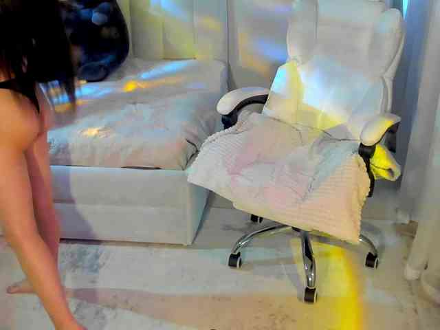 Black-Dollar webcam