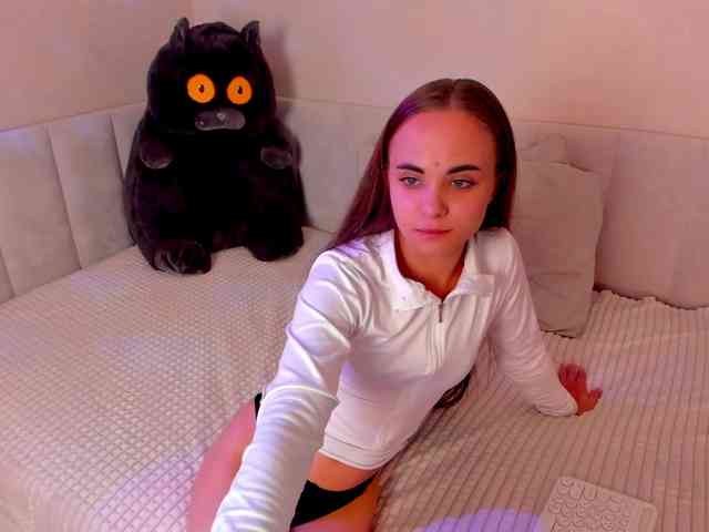 Black-Dollar webcam